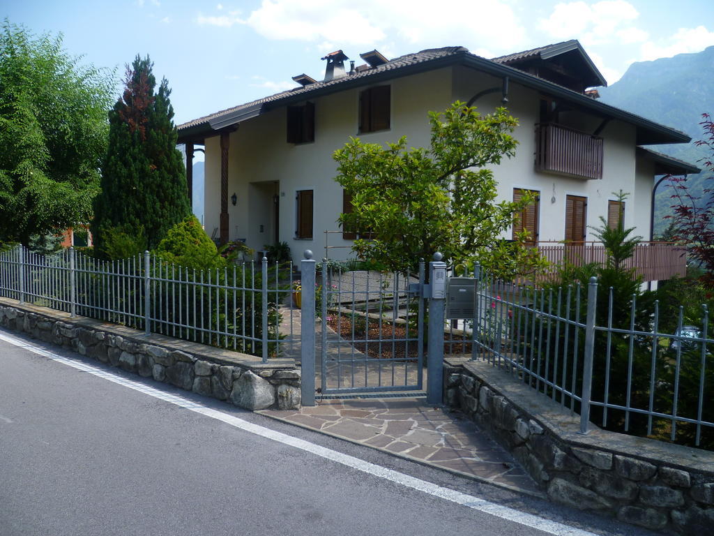 Casa Vacanza Ca Dei Logi Levico Terme Exterior photo
